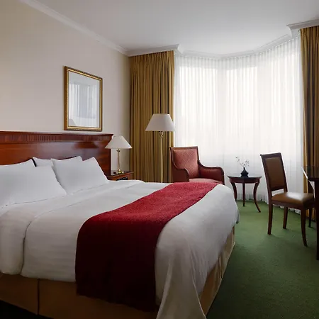Отель Marriott