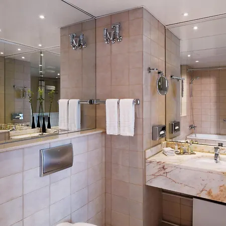 Marriott Hotel 4*
