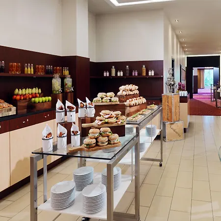 Hotel Marriott 4*