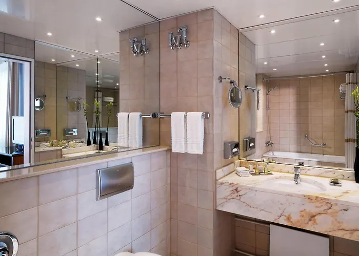 Marriott Szálloda 4*